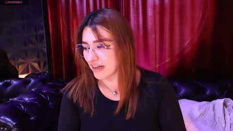 Alix online show from March 2026 09:03:02 PM