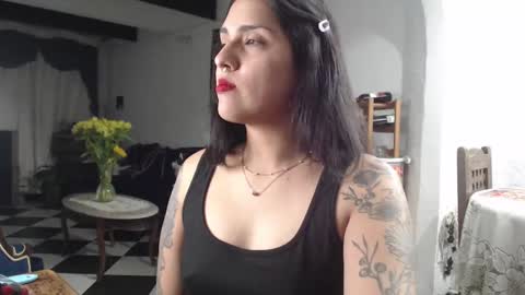Alix online show from February 2025 04:34:01 AM