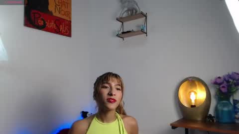 Snapshot of alix_kitty_ chatting on July 2026 12:06:02 AM alix_kitty_ online show from July 2026 12:06:02 AM