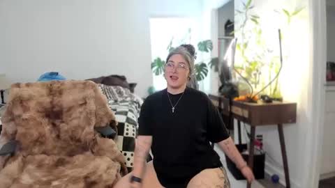 alix_valentine online show from November 2025 06:19:01 PM