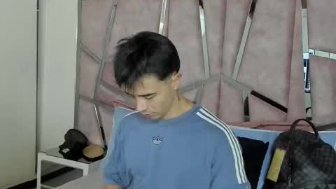 alix online show from October 2025 08:11:02 PM