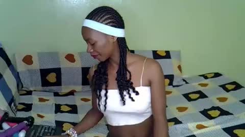 aliyah001 online show from February 2026 05:17:01 AM