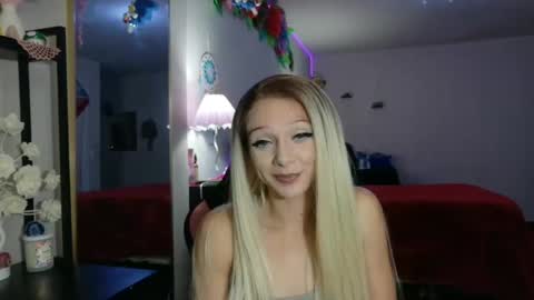 Snapshot of alizae_baby chatting on October 2025 07:49:02 AM Alizae Richards online show from October 2025 07:49:02 AM