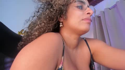 Andrea online show from December 2024 01:03:01 AM