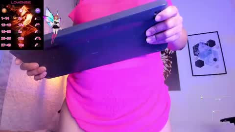 Andrea online show from September 2025 08:21:02 PM