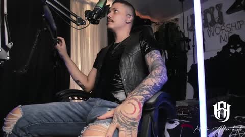   online show from January 2025 07:10:01 PM