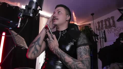   online show from January 2025 06:06:01 PM