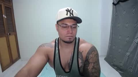 allen_ferrer10 online show from January 2026 09:00:02 AM