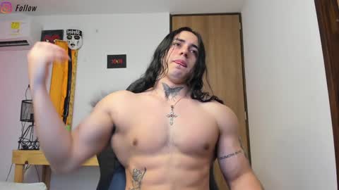independent model 3 online show from December 2024 10:27:01 PM