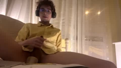 Allen Biju online show from April 2026 07:22:01 PM