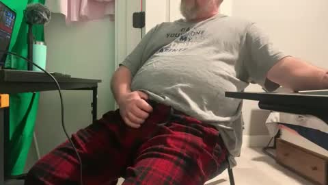 Allergictolove online show from October 2025 02:13:01 PM