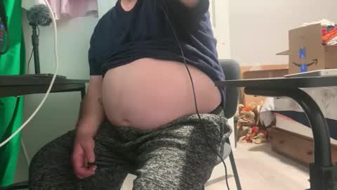 Allergictolove online show from October 2025 10:42:02 PM