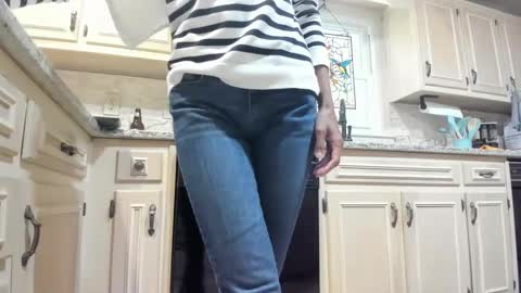 wishlist on bio online show from September 2025 04:17:01 PM