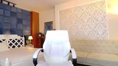 Alliana online show from March 2025 08:38:02 AM