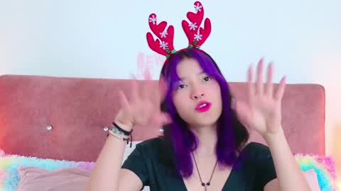 Allicia online show from December 2024 07:11:02 PM