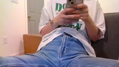 alliebearx online show from December 2024 02:21:02 AM