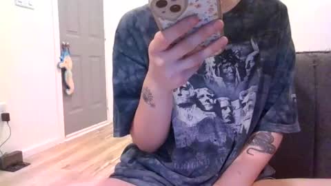 alliebearx online show from January 2025 02:49:02 AM