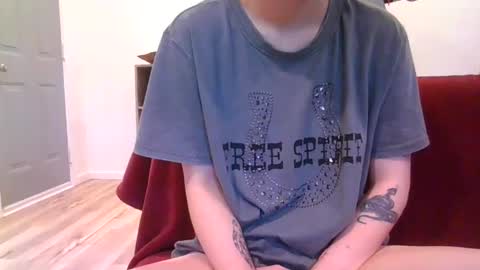 alliebearx online show from January 2025 11:22:01 PM