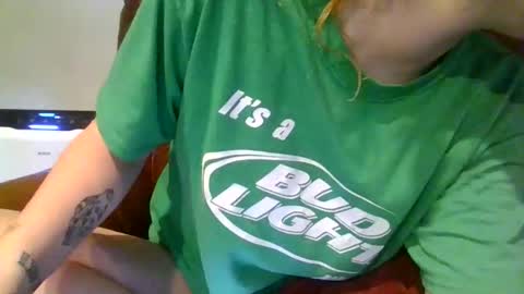 alliebearx online show from March 2026 04:13:02 PM