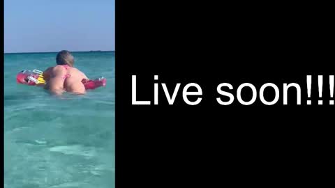 Snapshot of alliesynns chatting on November 2025 05:51:01 AM Allie online show from November 2025 05:51:01 AM