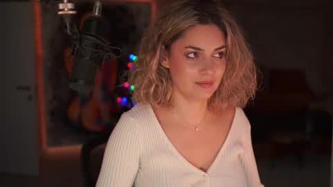 Allie online show from December 2025 01:16:01 PM