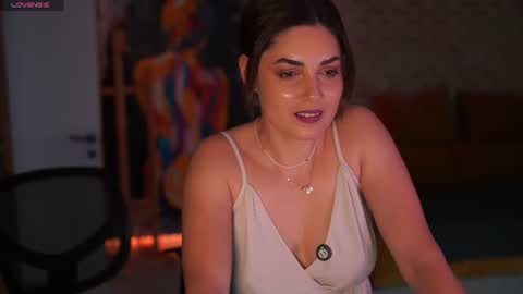 Snapshot of alliesynns chatting on July 2026 11:03:01 AM Allie online show from July 2026 11:03:01 AM