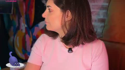 Snapshot of alliesynns chatting on July 2026 10:11:02 AM Allie online show from July 2026 10:11:02 AM