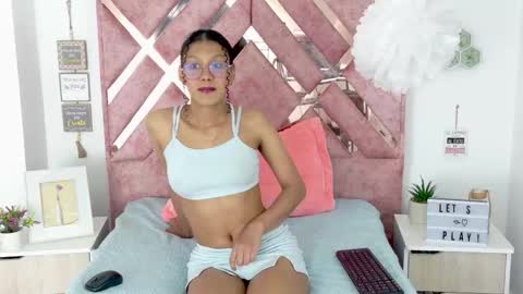 ALLIS0N IK  online show from December 2025 05:04:02 AM