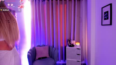 Snapshot of allison_alahia chatting on January 2025 10:05:01 PM Allison online show from January 2025 10:05:01 PM