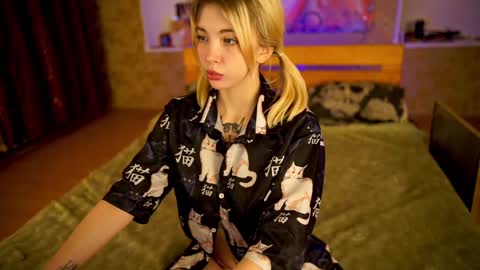 Snapshot of allison_cuty chatting on February 2025 09:05:02 PM Allison online show from February 2025 09:05:02 PM
