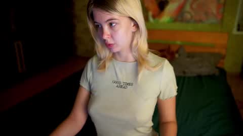 Allison online show from October 2025 08:40:02 PM