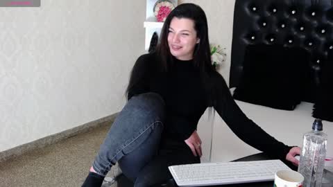 Deea online show from December 2024 08:36:02 PM