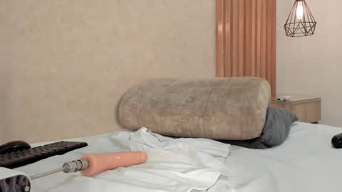 Alli  online show from January 2025 08:02:01 PM