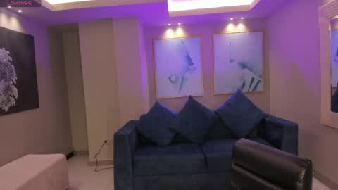 Allison Rogers online show from April 2026 11:03:02 AM