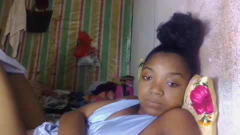 Snapshot of allizida01 chatting on May 2026 08:12:02 AM allizida01 online show from May 2026 08:12:02 AM