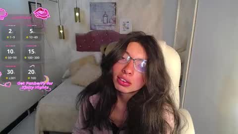 Snapshot of alllyson_ chatting on November 2025 07:46:02 PM alison online show from November 2025 07:46:02 PM