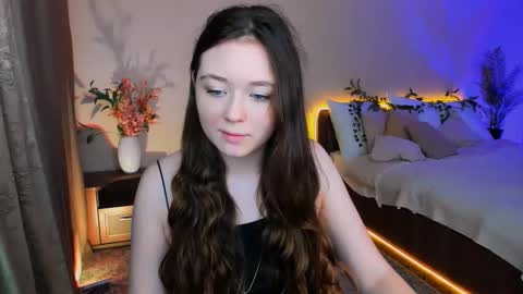 alluringeyess online show from September 2025 04:57:02 AM