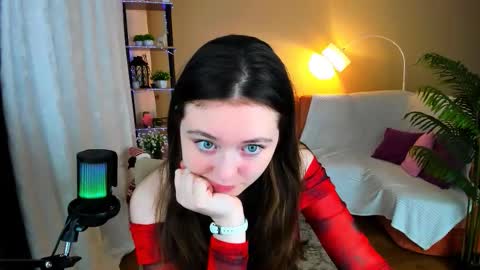 alluringeyess online show from November 2025 04:16:02 PM