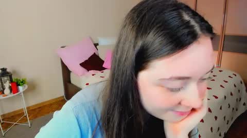 alluringeyess online show from April 2026 04:41:01 PM