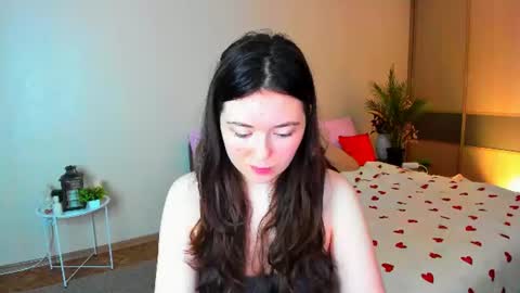 alluringeyess online show from July 2026 04:48:02 AM