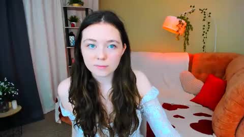 alluringeyess online show from July 2026 04:15:02 PM