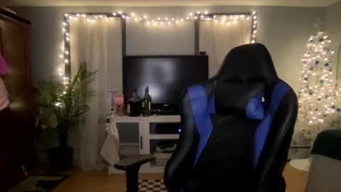 allyanalangel online show from December 2024 01:36:01 AM