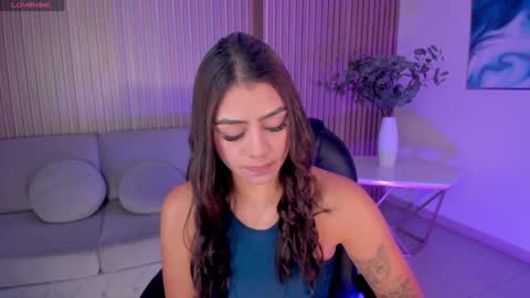 Alisson online show from January 2025 10:40:02 AM