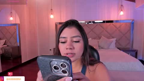 Alisson online show from September 2025 10:19:01 AM