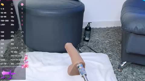 Snapshot of allymdo chatting on November 2025 07:02:02 PM allymdo online show from November 2025 07:02:02 PM