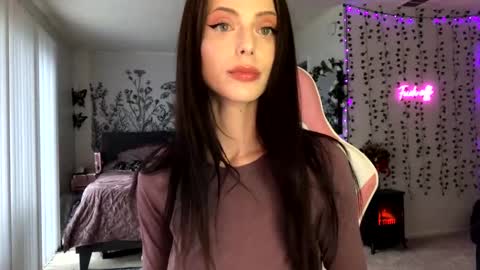 Ally Girl In Her Ally World online show from March 2025 11:05:01 PM