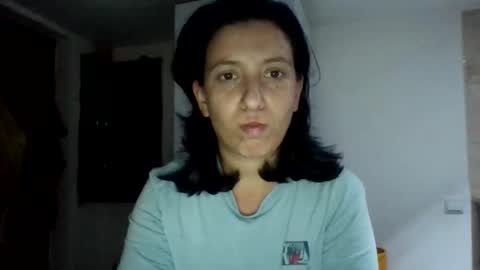 Snapshot of alma_amy chatting on September 2025 06:51:02 PM Alma online show from September 2025 06:51:02 PM