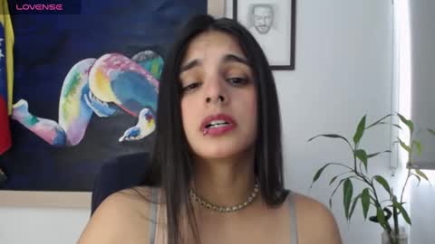 Snapshot of alma_sweet chatting on December 2024 05:44:01 PM Arhantxa online show from December 2024 05:44:01 PM