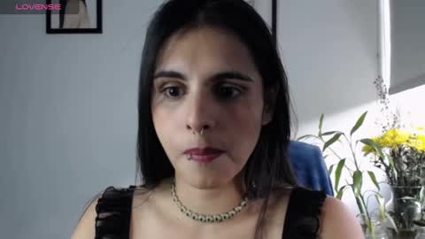 Snapshot of alma_sweet chatting on January 2025 09:44:02 PM Arhantxa online show from January 2025 09:44:02 PM