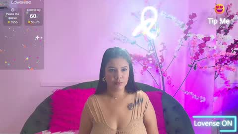 ALMENDRAEVANS online show from January 2025 12:07:02 PM